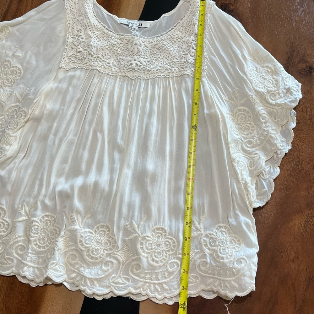 Forever 21 Cream Lace Detail Blouse - Picture 4 of 6